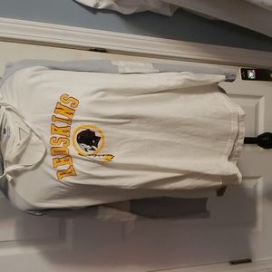 NWT NFL Washington Redskins Long Sleeve Shirt Size XL